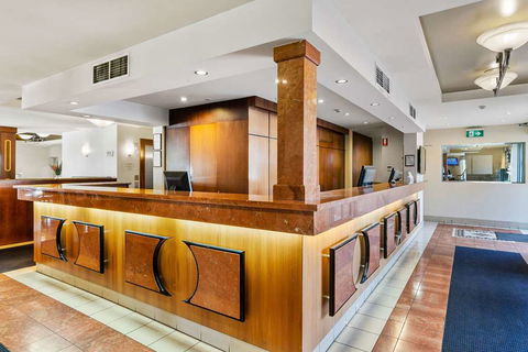 Quality Hotel Parklake Shepparton - Accommodation Sunshine Coast 2