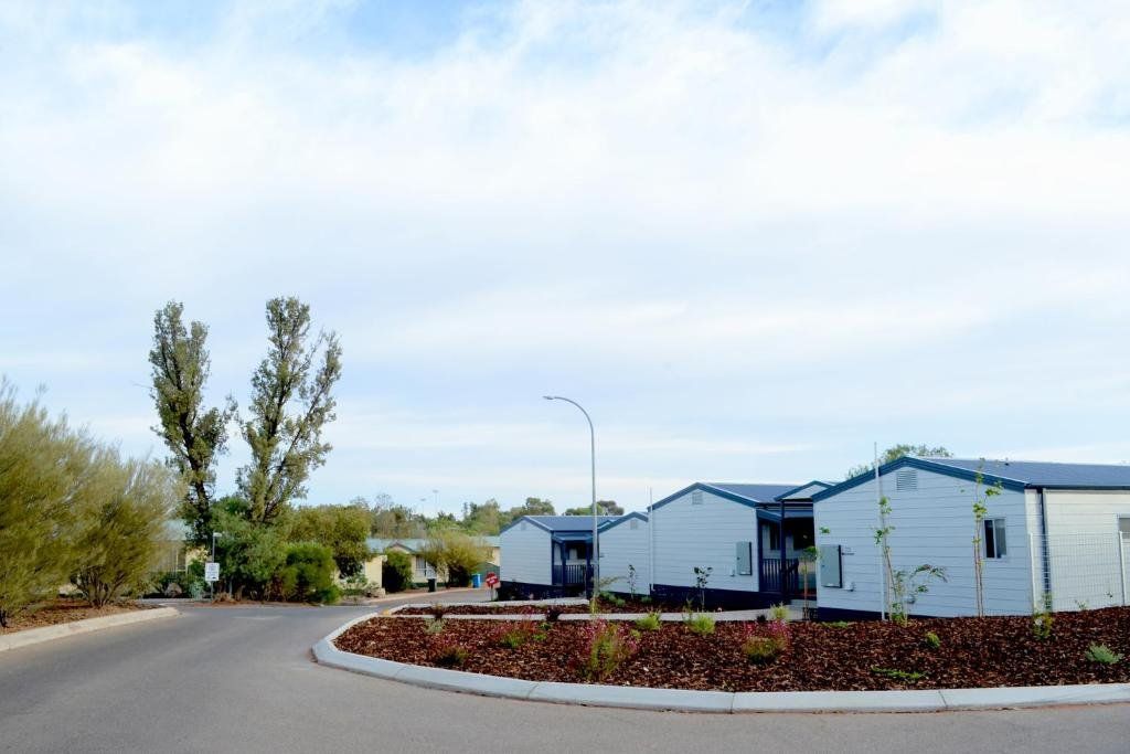 Kingoonya SA Accommodation Sunshine Coast