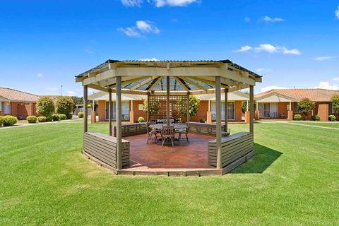 Comfort Inn & Suites King Avenue - Accommodation Sunshine Coast 2