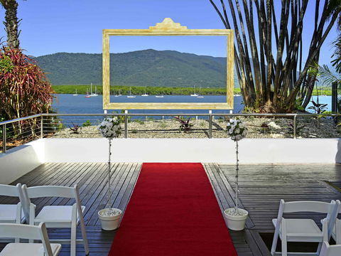 Pullman Reef Hotel Casino - Accommodation Sunshine Coast 1