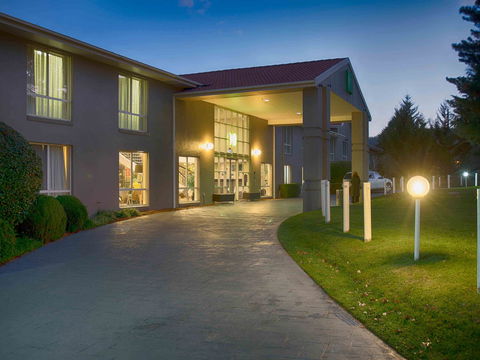 Ibis Styles Canberra - Accommodation Sunshine Coast 2