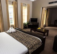The Clarendon Hotel - Accommodation Sunshine Coast