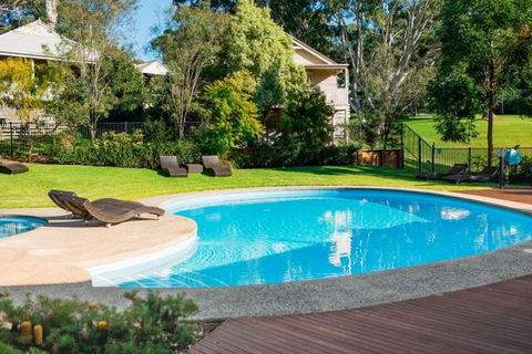 McMillans Of Metung Coastal Resort - Accommodation Sunshine Coast 2