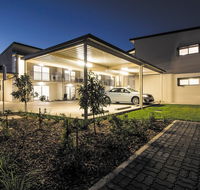 Oaks Middlemount - Accommodation Sunshine Coast