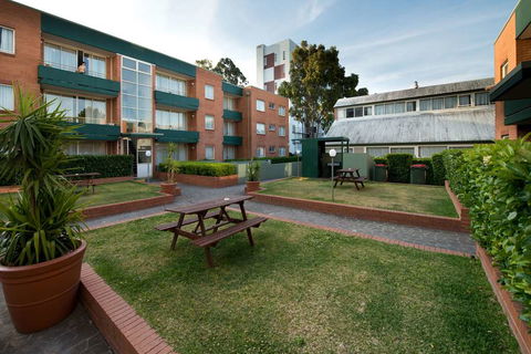 APX Apartments Parramatta - Accommodation Sunshine Coast 3