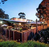 Burvale Hotel - Accommodation Sunshine Coast