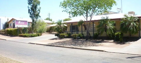 Outback Motel - Accommodation Sunshine Coast 1