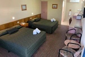 Outback Motel - Accommodation Sunshine Coast 10