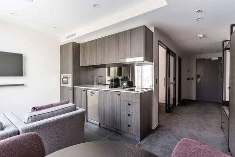 Abode Belconnen - Accommodation Sunshine Coast 2