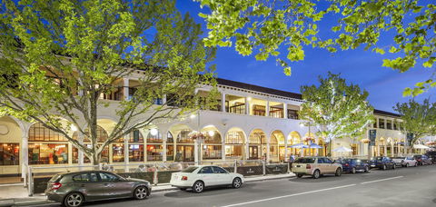 Quest Canberra - Accommodation Sunshine Coast 0
