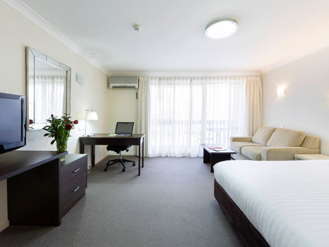 Ibis Styles Canberra Tall Trees - Accommodation Sunshine Coast 4