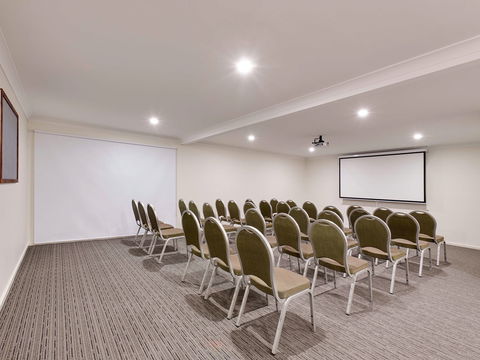 Ibis Styles Canberra Tall Trees - Accommodation Sunshine Coast 8