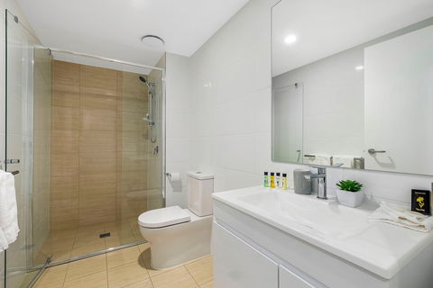 Astra Apartments Newcastle - Accommodation Sunshine Coast 3