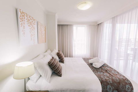 Newcastle Central Plaza - Accommodation Sunshine Coast 2