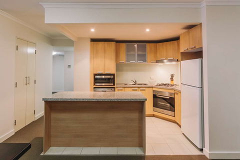 Newcastle Central Plaza - Accommodation Sunshine Coast 12