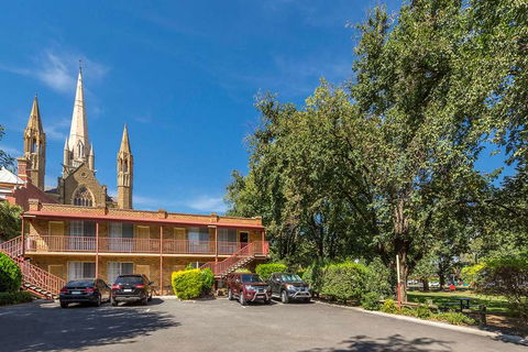 Best Western Cathedral Motor Inn - Accommodation Sunshine Coast 0