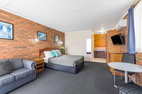 Best Western Cathedral Motor Inn - Accommodation Sunshine Coast 9