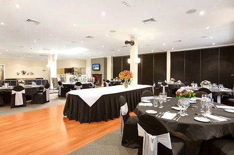 Checkers Resort & Conference Centre - Accommodation Sunshine Coast 5