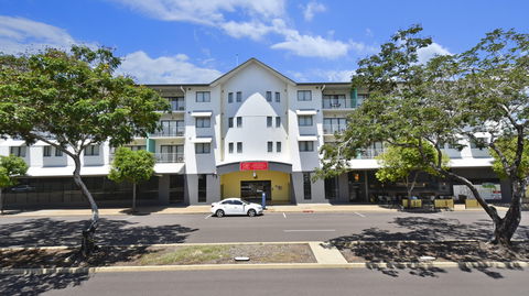 Metro Advance Apartments & Hotel - Accommodation Sunshine Coast 0
