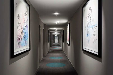 The Chen - Art Series - Accommodation Sunshine Coast 14