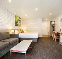 Villa Noosa Hotel - Accommodation Sunshine Coast