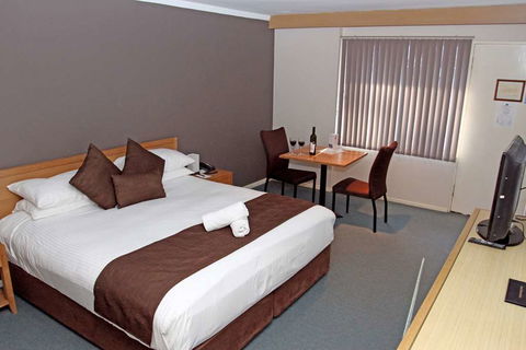 Hospitality Esperance, SureStay by BW - Accommodation Sunshine Coast 1