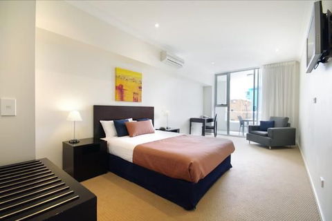 Macquarie Waters Boutique Apartment Htl - Accommodation Sunshine Coast 2