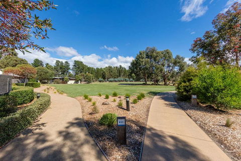 Club Wyndham Seven Mile Beach-Trademark - Accommodation Sunshine Coast 1