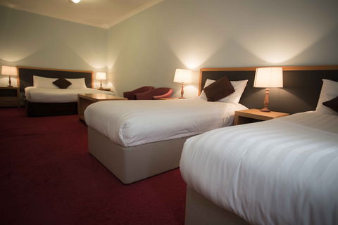 Hotel Blue - Accommodation Sunshine Coast 2