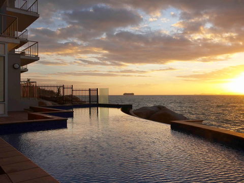 Grand Mercure Apartments Magnetic Island - Accommodation Sunshine Coast 0