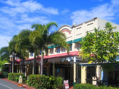 Macrossan House Boutique Holidays Apts - Accommodation Sunshine Coast 0
