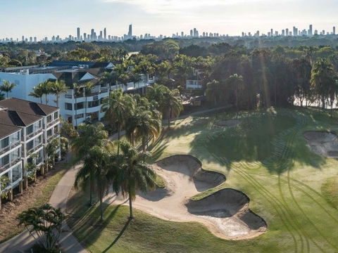 Mercure Gold Coast Resort - Accommodation Sunshine Coast 0