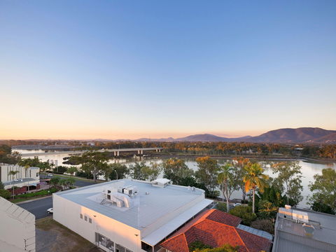 Mercure Rockhampton - Accommodation Sunshine Coast 2