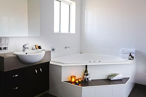 Drovers Motor Inn - Accommodation Sunshine Coast 1