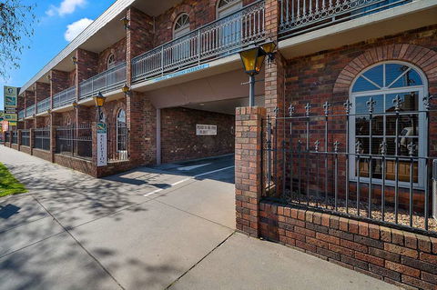 Quality Hotel Sherbourne Terrace - Accommodation Sunshine Coast 0