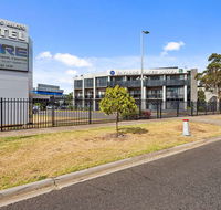 Quality Inn Taylors Lakes Motel - Accommodation Sunshine Coast