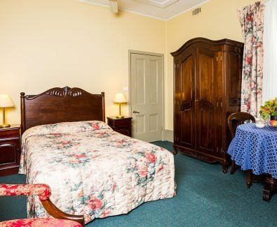 Avonmore On The Park - Accommodation Sunshine Coast 3