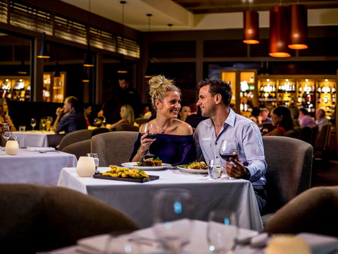 Pullman Reef Hotel Casino - Accommodation Sunshine Coast 12