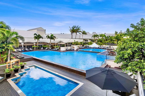 Shangri-La Hotel, The Marina - Accommodation Sunshine Coast 7