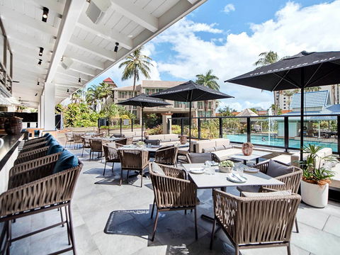 Novotel Cairns Oasis Resort - Accommodation Sunshine Coast 13