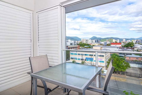 201 Lake Street - Cairns - Accommodation Sunshine Coast 7