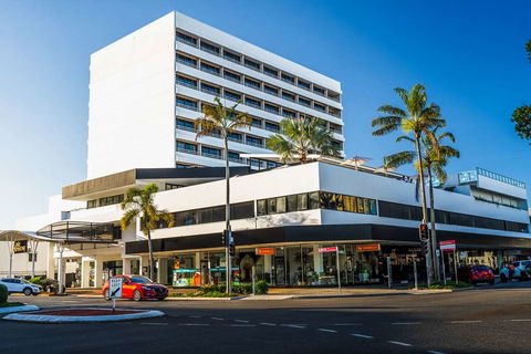 The Benson Hotel - Accommodation Sunshine Coast 0