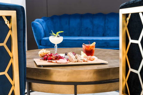 The Benson Hotel - Accommodation Sunshine Coast 3