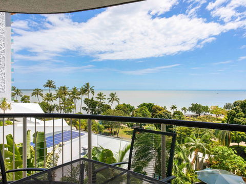 BreakFree Royal Harbour Hotel - Accommodation Sunshine Coast 8