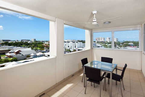 Cairns Central Plaza Apartment - Accommodation Sunshine Coast 10