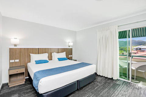 Cairns Sheridan Hotel - Accommodation Sunshine Coast 8