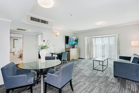Cairns Sheridan Hotel - Accommodation Sunshine Coast 13