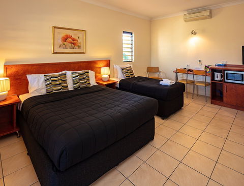 Cairns Queenscourt - Accommodation Sunshine Coast 7