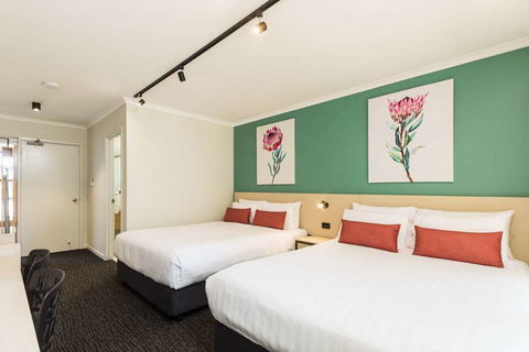 NIghtcap At Balaclava Hotel - Accommodation Sunshine Coast 5
