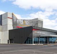 Rydges Pit Lane Hotel - Accommodation Sunshine Coast